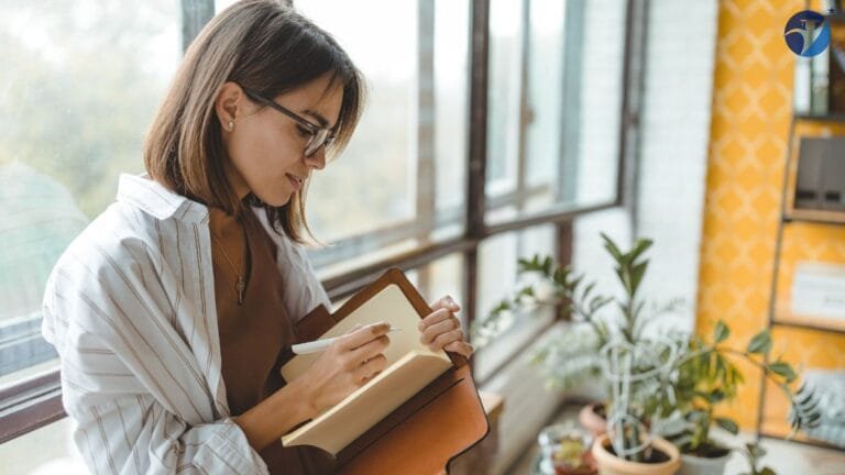 Benefits of Keeping an English Journal